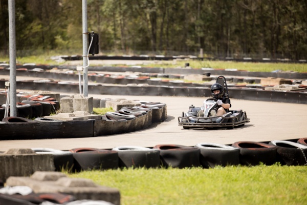 Accès aux pistes de karting : TVA à taux réduit ?