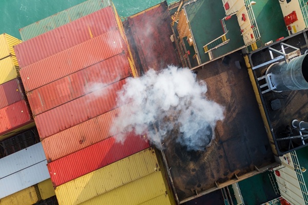 Sécurité des navires et prévention de la pollution : une réglementation maritime spécifique